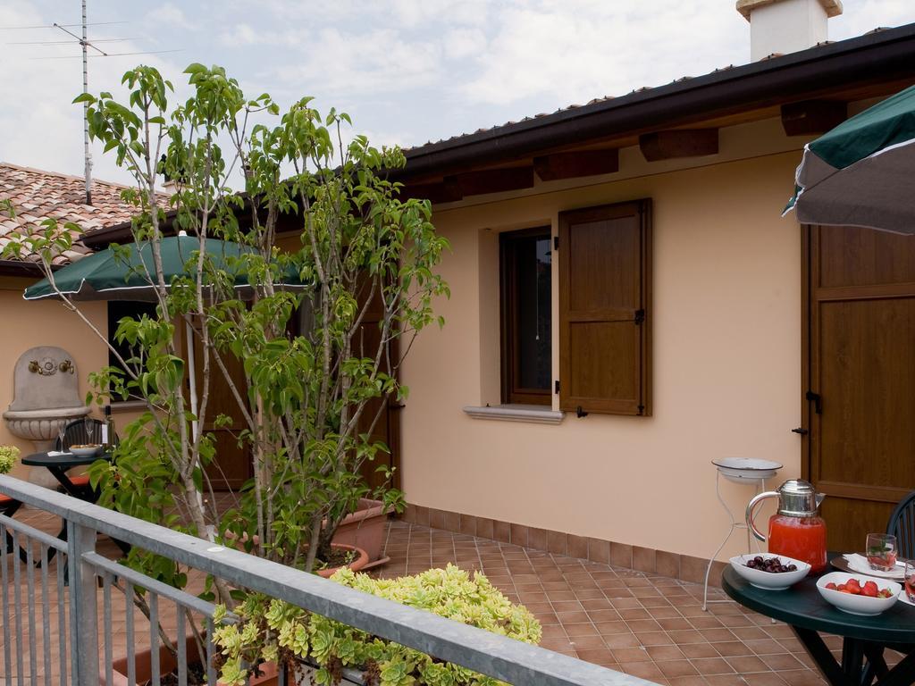 9 Muse Bed&Breakfast Canneto sull'Oglio Exterior foto