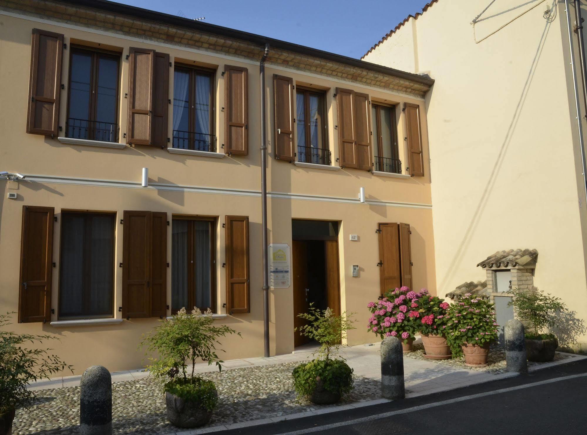 9 Muse Bed&Breakfast Canneto sull'Oglio Exterior foto