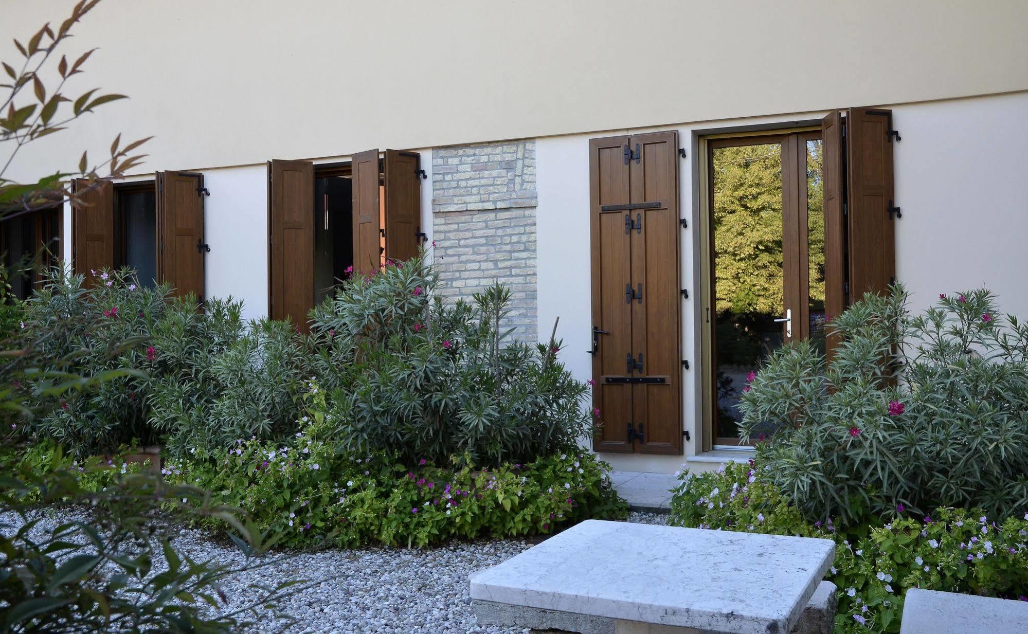 9 Muse Bed&Breakfast Canneto sull'Oglio Exterior foto