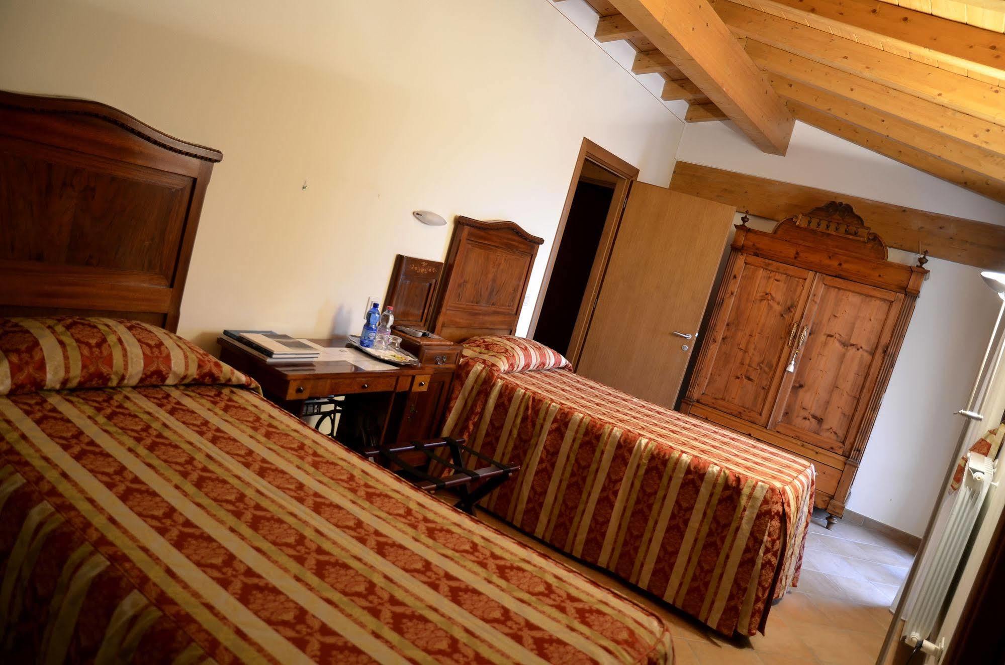 9 Muse Bed&Breakfast Canneto sull'Oglio Exterior foto